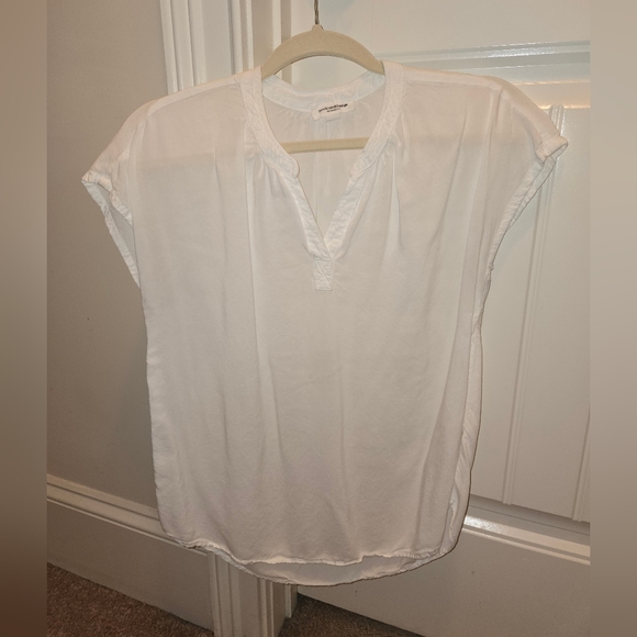 beachlunchlounge White Blouse - Picture 1 of 2